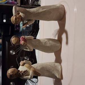 3 Willow Tree Angels figures